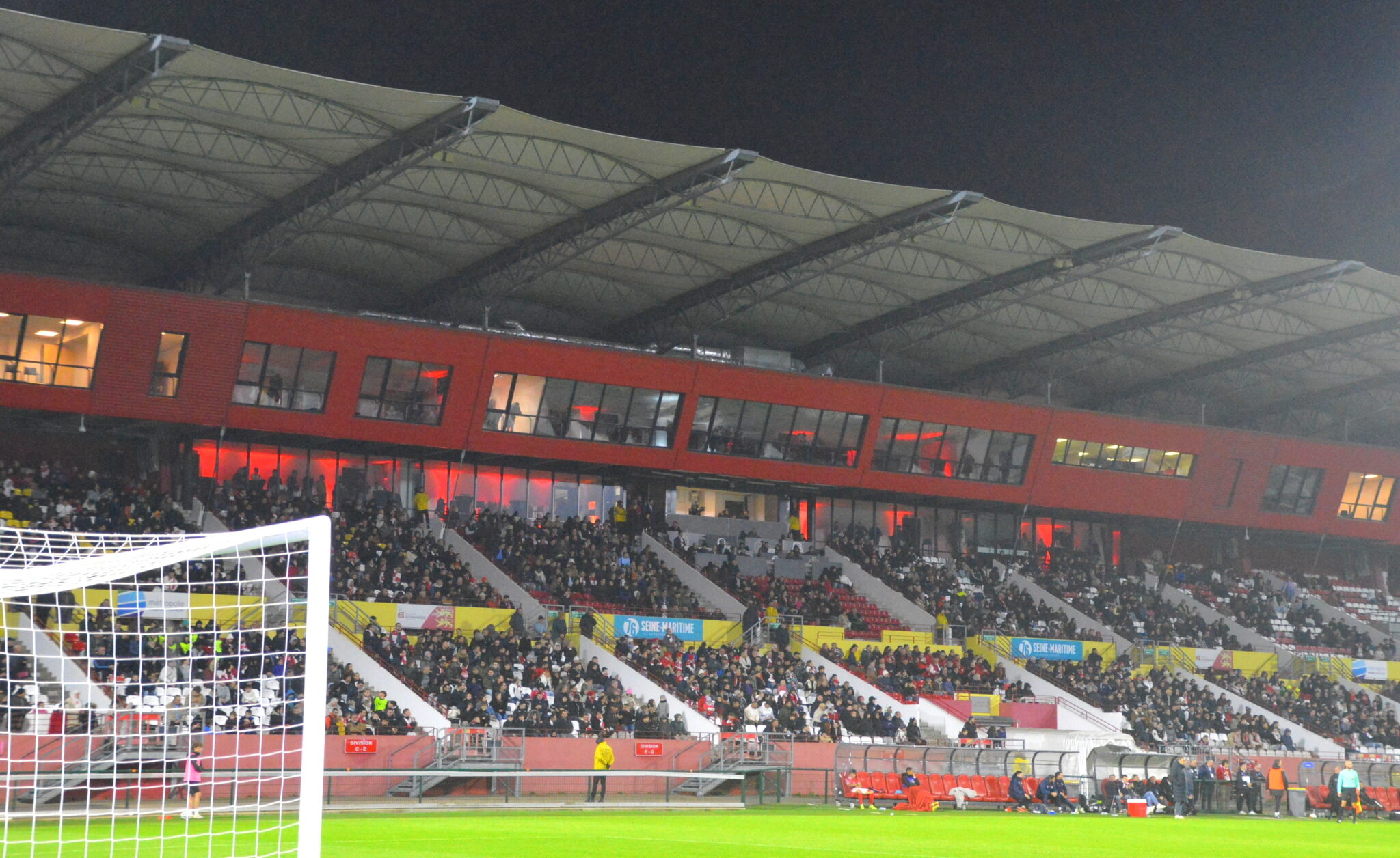 Deviens bénévole lors des matchs du FCR