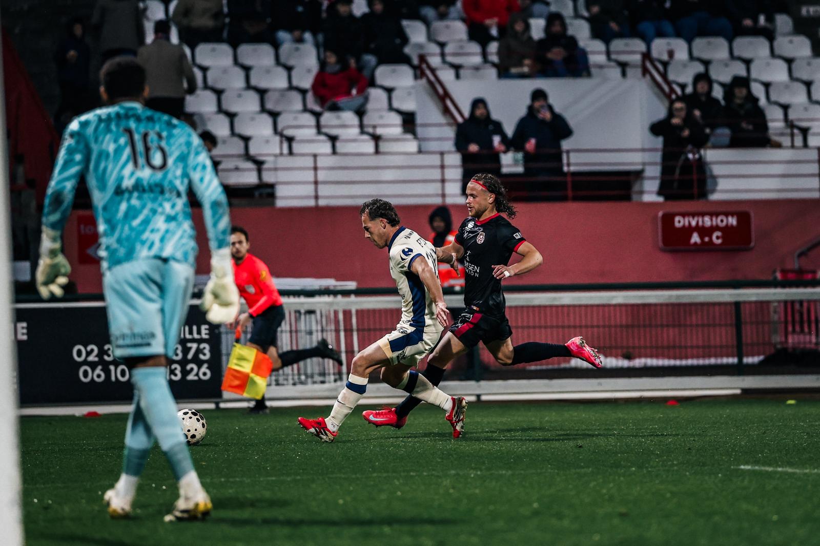 Rouen et Caen se séparent sur un nul