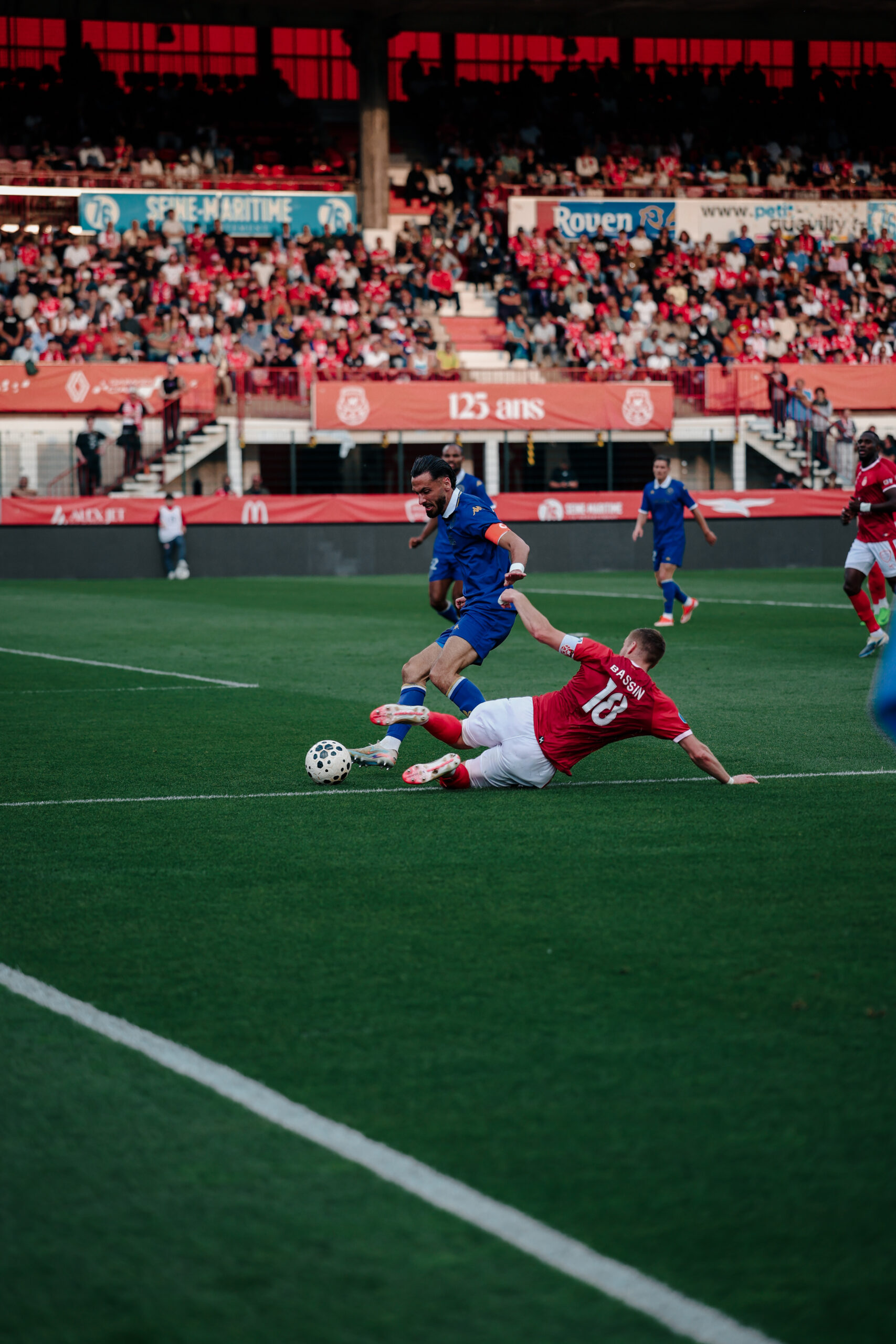 FCR vs Versailles (1-3) : les photos du match
