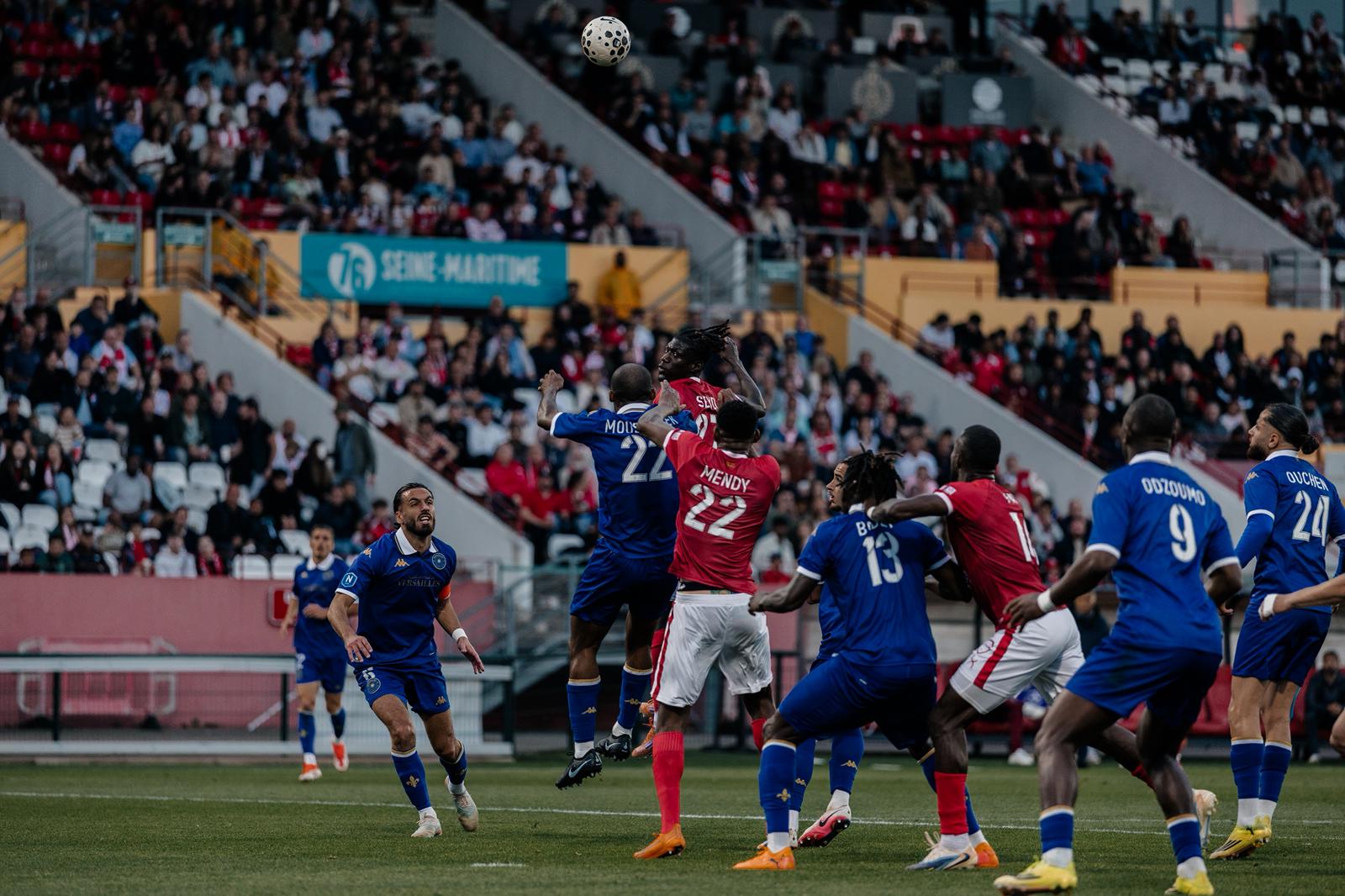 Le FC Rouen s&rsquo;incline contre Versailles